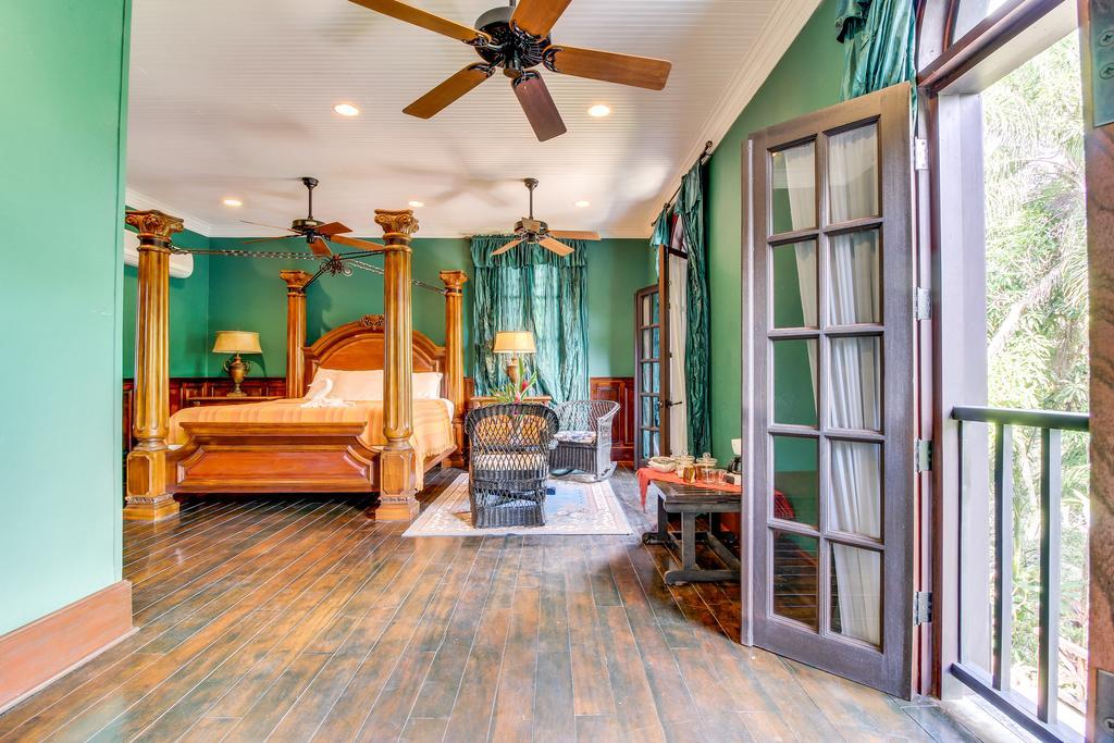 Colonial Suite @ Mahogany Hall San Ignacio Dış mekan fotoğraf