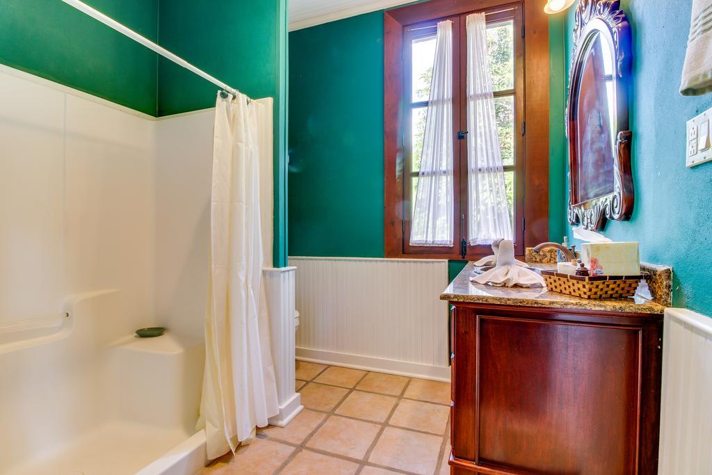 Colonial Suite @ Mahogany Hall San Ignacio Dış mekan fotoğraf